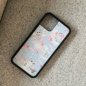 Wildflower IPhone 12/12 Pro Case